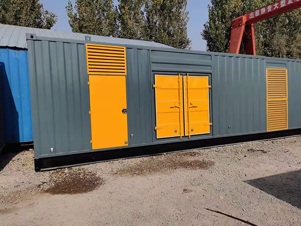 广河300kw 柴油发电机组用多大的空气开关？