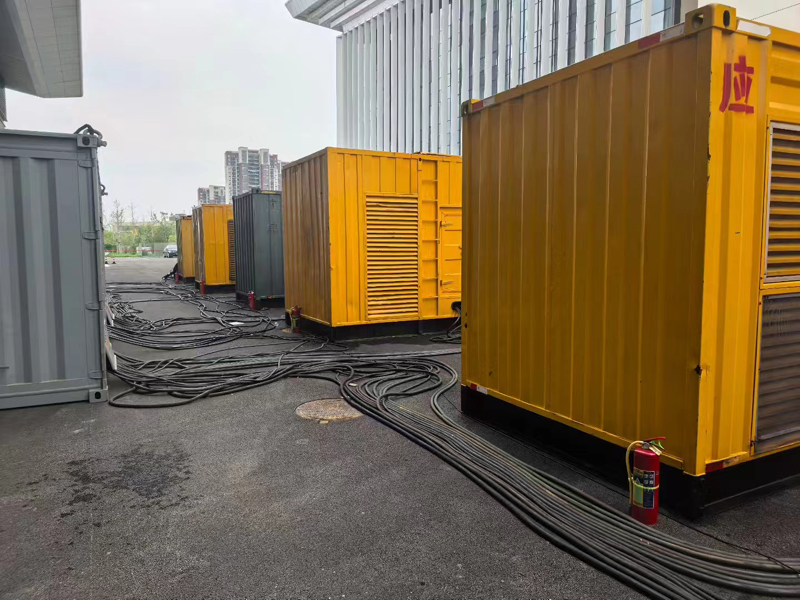 广河不同季节柴油发电机组保养有哪些注意事项？